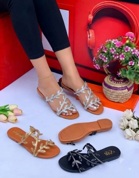 Footwear TGS-7G8Y9S